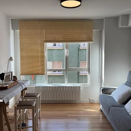 Stylish Ideal For Couples Or Small Families *