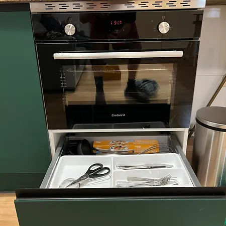 Stylish Ideal For Couples Or Small Families Apartment