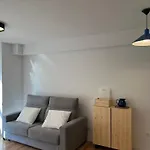 Apartment Stylish Ideal For Couples Or Small Families